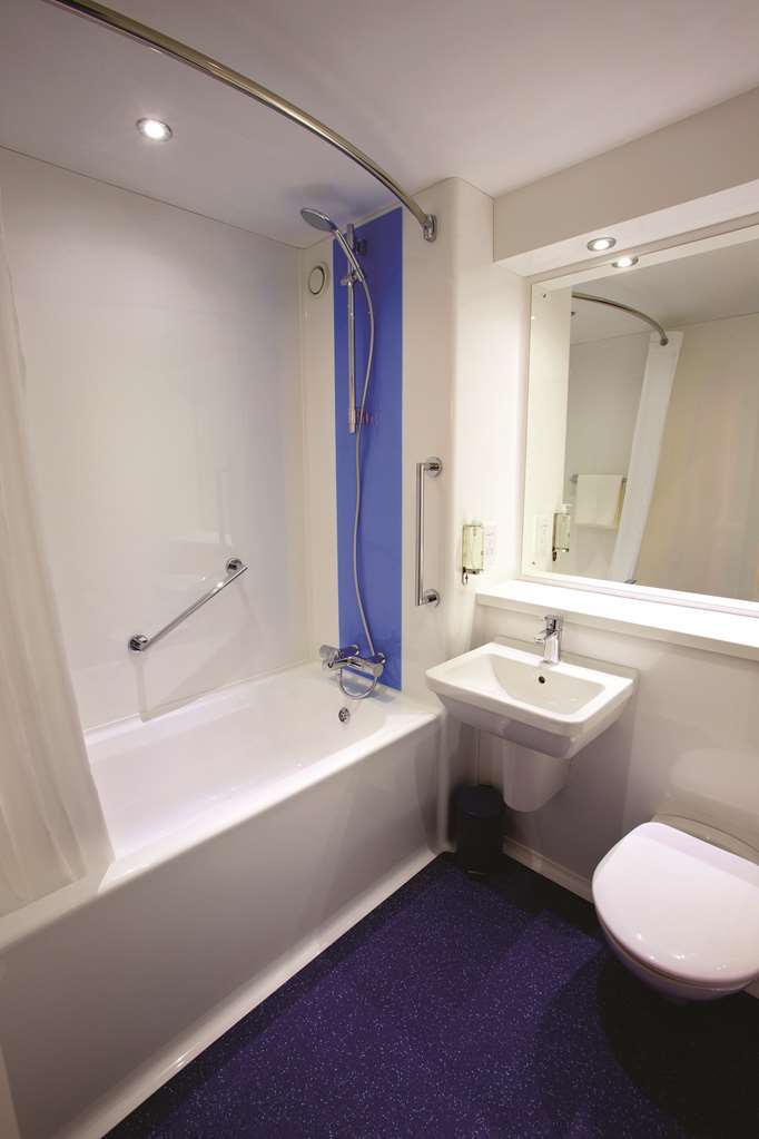 Travelodge Birmingham Sheldon Quarto foto